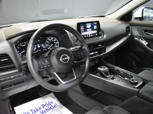 Certified 2023 Nissan Rogue SV AWD/4WD image 4