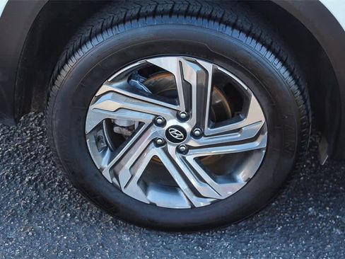 Certified 2023 Hyundai Santa Fe SEL image 12