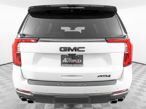 Used 2026 GMC Yukon XL AT4 Ultimate image 7