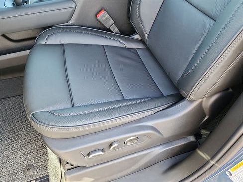 New 2026 GMC Sierra 1500 Denali w/ Denali Reserve Package image 17