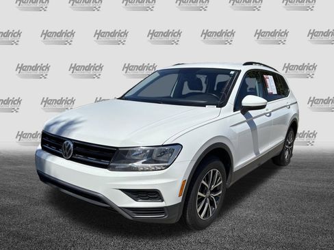 Used 2018 Volkswagen Tiguan SE FWD image 5