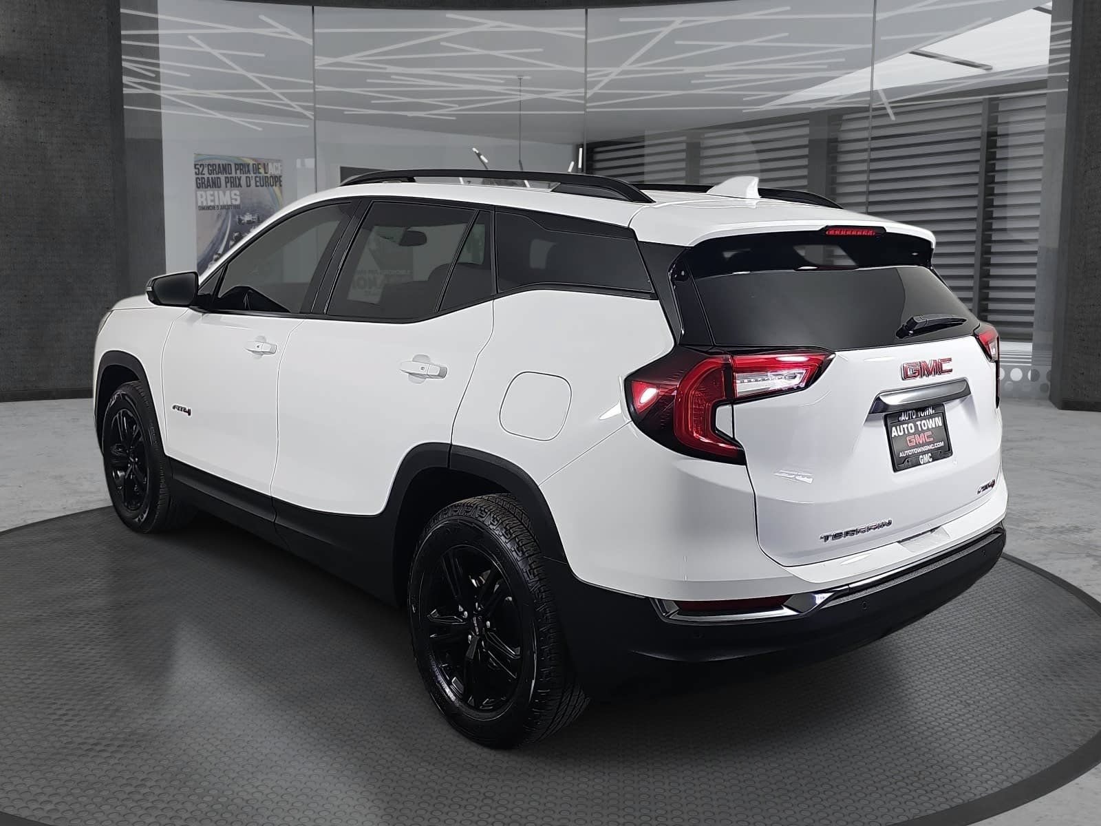 Used 2023 GMC Terrain AT4 w/ Infotainment Package II AWD/4WD image 7