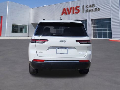 Used 2024 Jeep Grand Cherokee L Limited w/ Luxury Tech Group II image 5