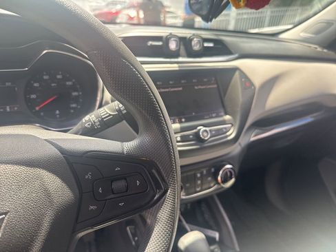 Used 2021 Chevrolet TrailBlazer LT image 20