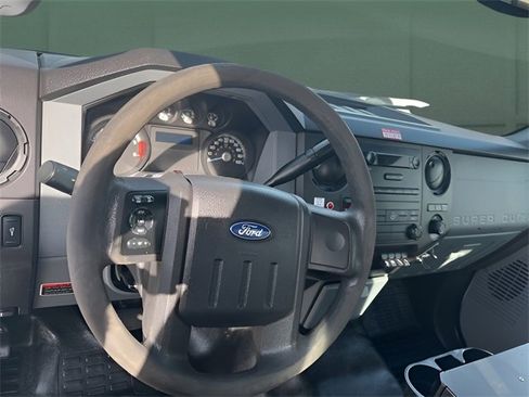 Used 2013 Ford F450 XL w/ Snow Plow Prep Pkg image 12