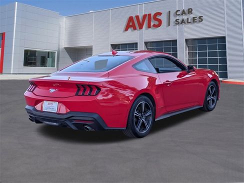 Used 2024 Ford Mustang Coupe image 6