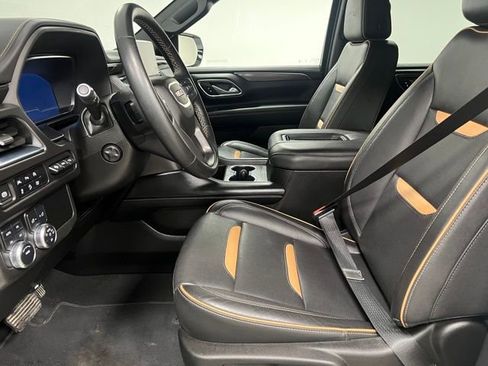 Used 2024 GMC Yukon XL AT4 w/ AT4 Premium Package image 21