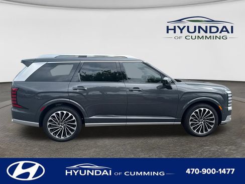 Used 2026 Hyundai Palisade Calligraphy FWD image 8