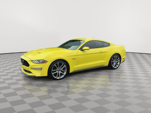 Used 2021 Ford Mustang GT Premium w/ Ford Safe & Smart Package RWD image 4