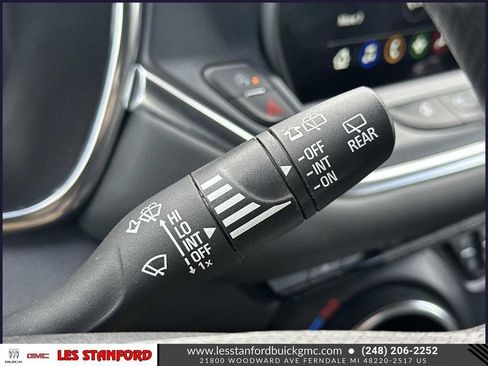 Used 2025 Chevrolet Blazer LT w/ Driver Confidence Package FWD image 25