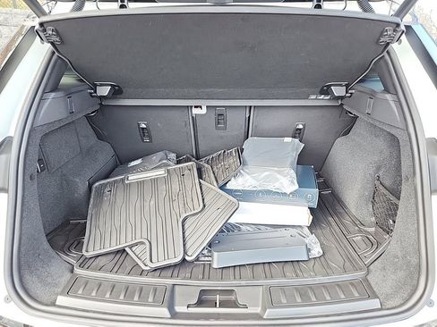 Certified 2026 Land Rover Range Rover Evoque S image 7