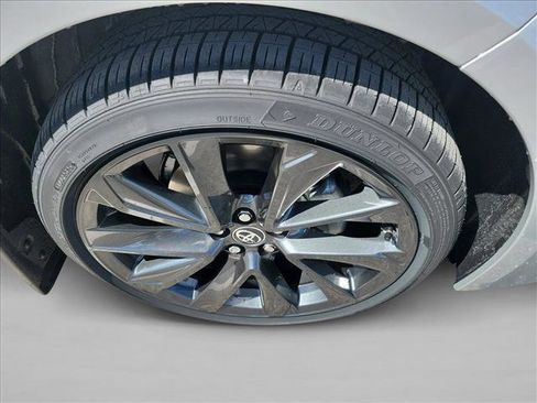Used 2026 Toyota Corolla SE FWD image 10