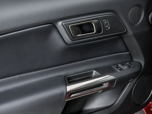 Used 2020 Ford Mustang Shelby GT500 w/ Carbon Fiber Track Pack RWD image 18