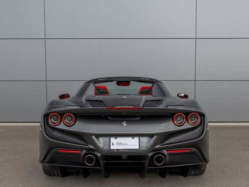 Certified 2022 Ferrari F8 Tributo image 9