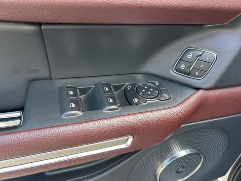 Used 2024 Ford Expedition Max Limited image 18