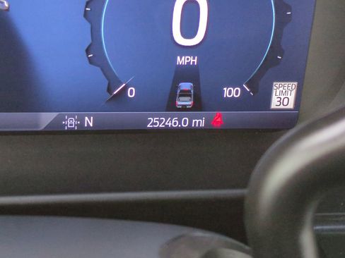 Used 2024 Ford F250 Platinum image 26