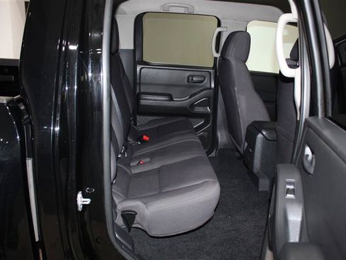 Used 2023 Nissan Frontier S AWD/4WD image 27