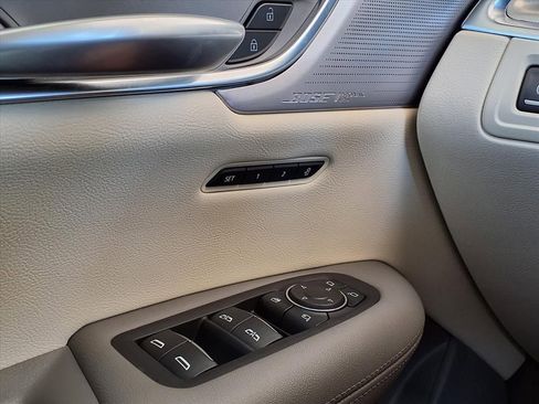 Certified 2024 Cadillac XT5 Premium Luxury FWD image 32