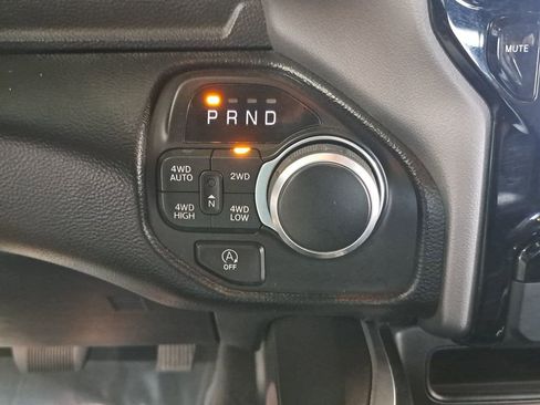 Certified 2023 RAM 1500 Big Horn image 24