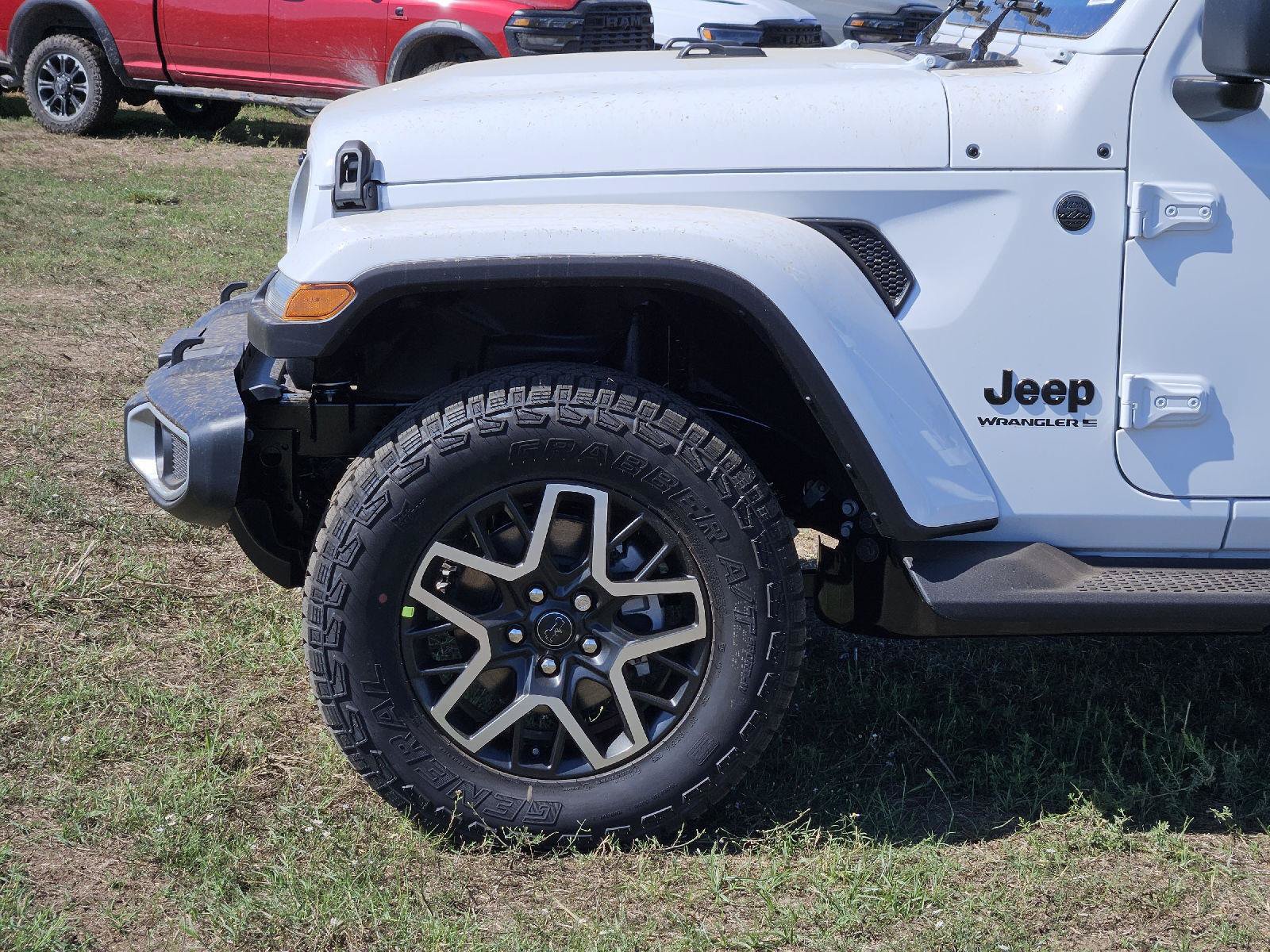 New 2027 Jeep Wrangler Unlimited Sahara AWD/4WD image 7
