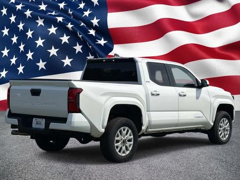 Used 2024 Toyota Tacoma SR5 RWD image 6