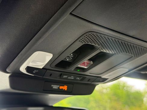 Used 2023 Honda Accord Sport image 17