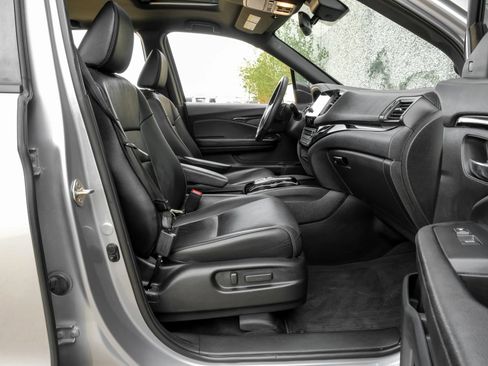 Used 2019 Honda Passport Touring image 37