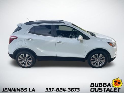 Used 2018 Buick Encore Preferred image 4