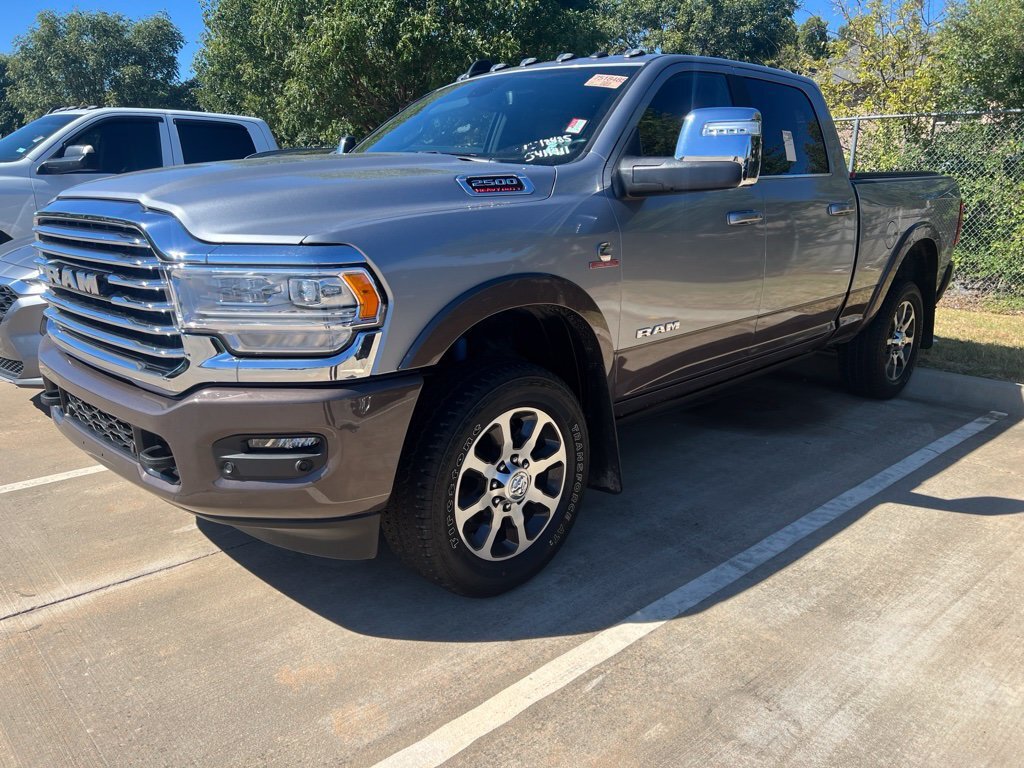 Used 2024 RAM 2500 Limited AWD/4WD image 1