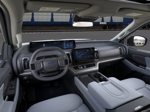 New 2026 Ford Expedition Max Platinum AWD/4WD image 9