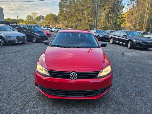 Used 2014 Volkswagen Jetta S image 3