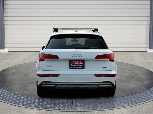 Used 2023 Audi Q5 2.0T Premium w/ Convenience Package AWD/4WD image 6