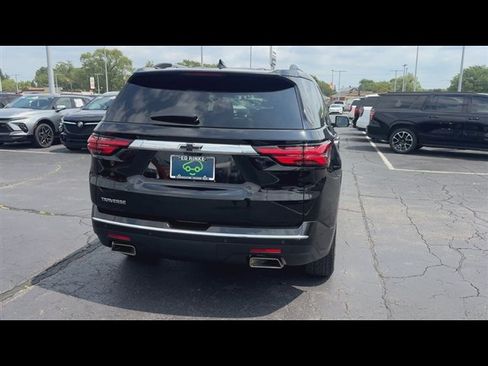 Certified 2023 Chevrolet Traverse High Country FWD image 7
