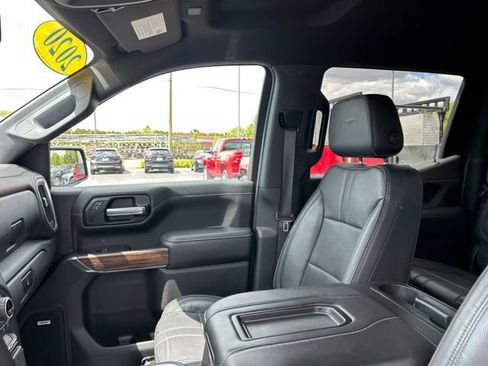 Used 2020 Chevrolet Silverado 1500 High Country w/ Safety Package II AWD/4WD image 30