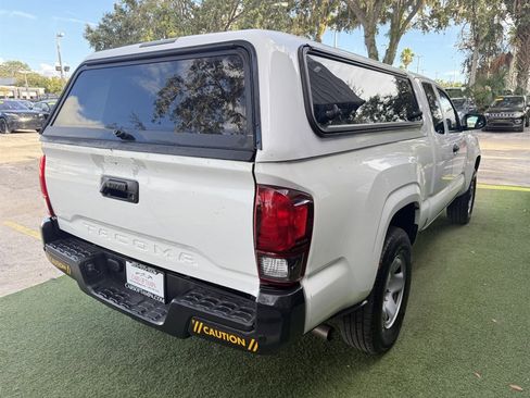 Used 2021 Toyota Tacoma SR image 6