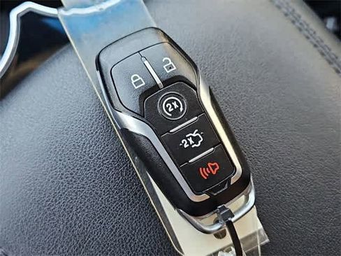 Used 2016 Ford Edge SEL w/ Equipment Group 201A image 35