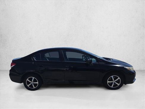 Used 2015 Honda Civic SE image 4