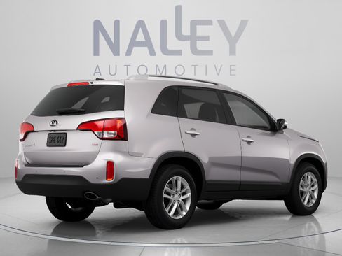 Used 2014 Kia Sorento LX FWD image 3