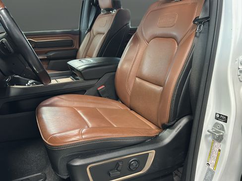 Used 2022 RAM 1500 Limited AWD/4WD image 9