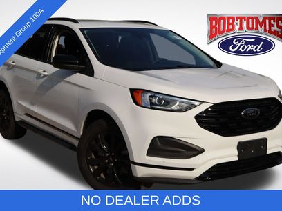 Used 2022 Ford Edge SE w/ Black Appearance Package