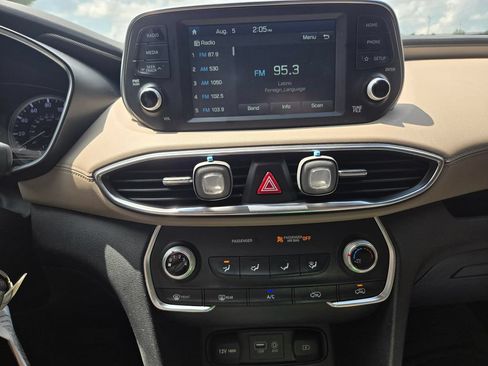 Used 2019 Hyundai Santa Fe SE FWD image 12