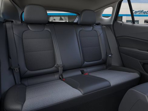 New 2026 Chevrolet Trax LT w/ Driver Confidence Package FWD image 21
