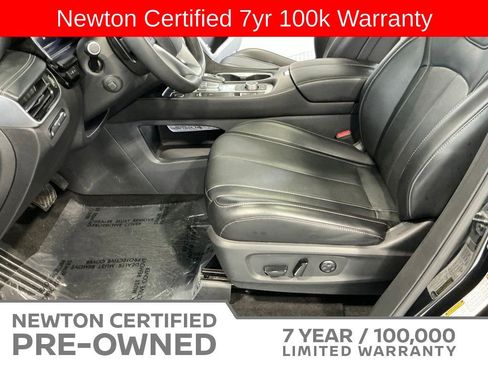Used 2025 INFINITI QX60 Luxe w/ Vision Package AWD/4WD image 18