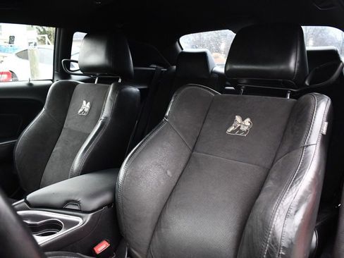 Used 2017 Dodge Challenger R/T Scat Pack image 23