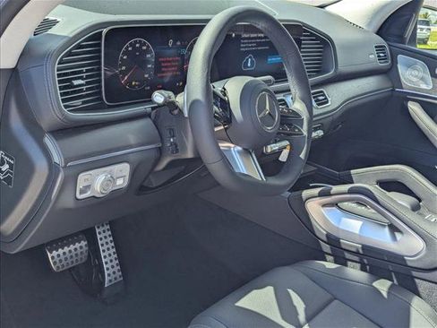 New 2026 Mercedes-Benz GLS 450 GLS 450 image 3