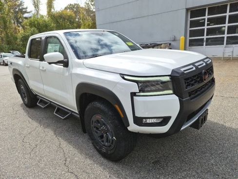 New 2026 Nissan Frontier PRO-4X w/ Pro-4x Convenience Package image 4