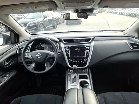 Used 2022 Nissan Murano S image 25