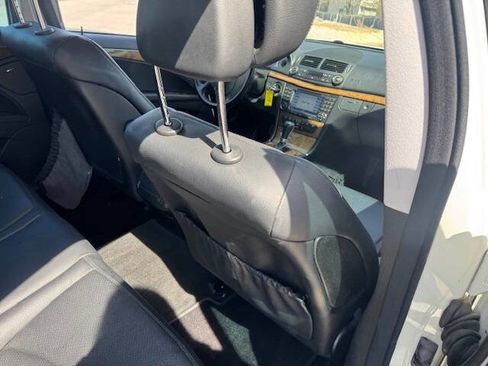 Used 2008 Mercedes-Benz E 350 Sedan image 15