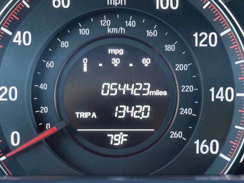 Used 2017 Honda Accord Sport image 24