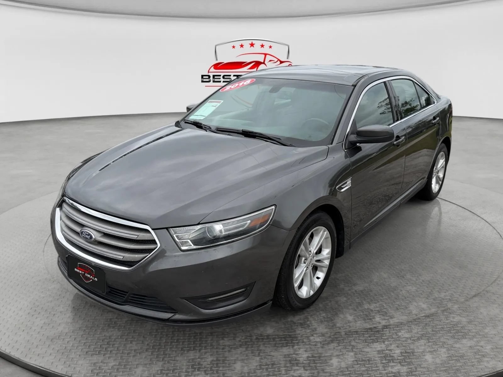 Used 2016 Ford Taurus SEL w/ Equipment Group 201A AWD/4WD image 1